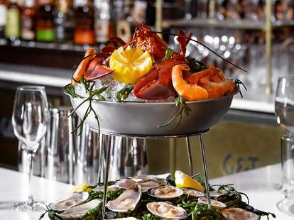 G&T Chilled Seafood Platter Royale at Gage & Tollner