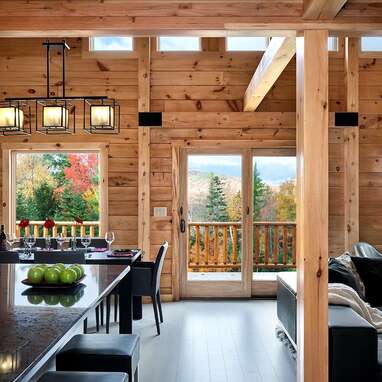 Mountaintop chalet in New Hampshire