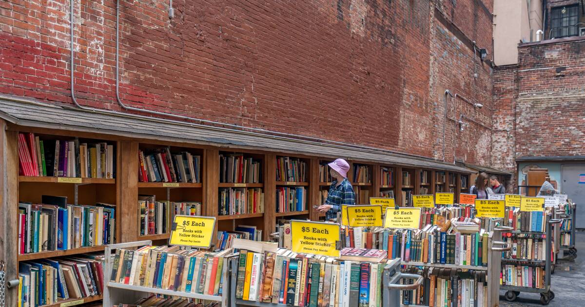 Bookselling In-depth: Pop-Up Shops and Store Kiosks