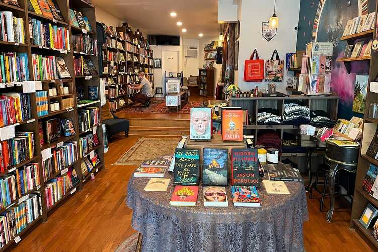 Summer Pop-up Bookstore