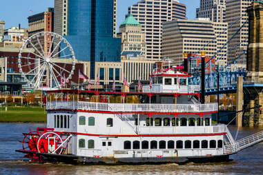 Cincinnati river front with steam boat