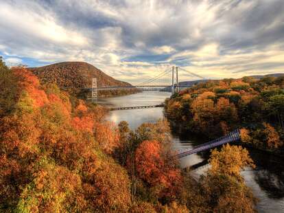 seastreak fall foliage cruise 2022