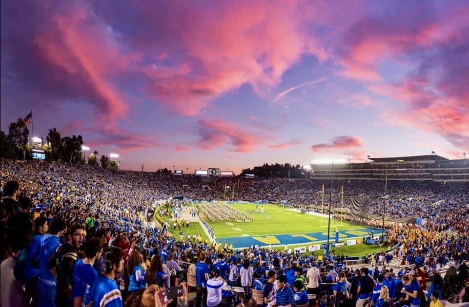 Section 4 at Rose Bowl Stadium 