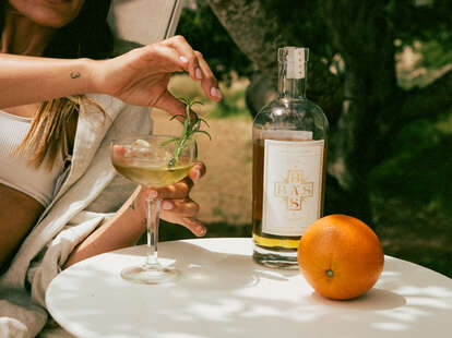 basbas bottle and cocktail