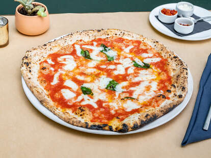 Iconic L Antica Pizzeria da Michele Is Opening Its First NYC