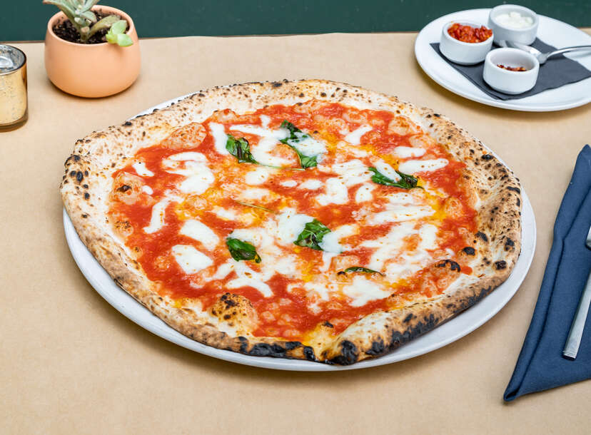 Iconic L Antica Pizzeria da Michele Is Opening Its First NYC