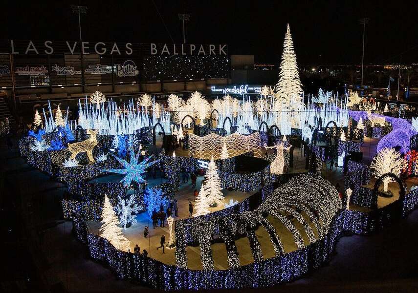 christmas light house las vegas