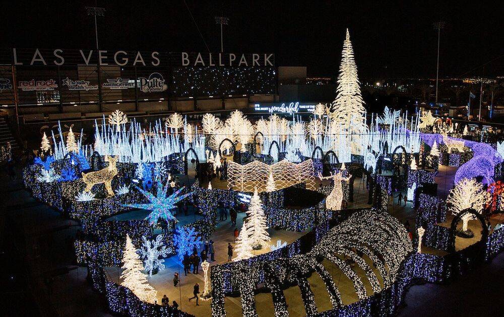 How To Celebrate Christmas In Las Vegas - Escape Around The World