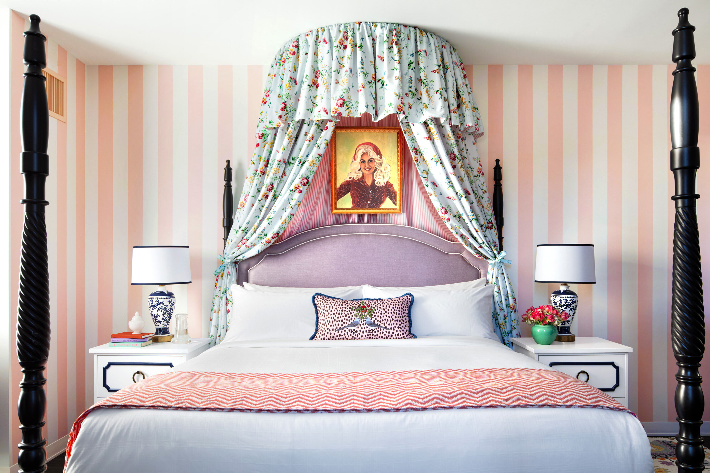 The Best Places to Stay if You Can’t Make It to Dollywood