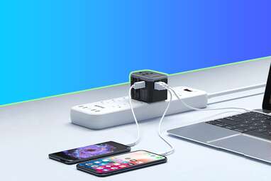 Epicka Universal Travel Adapter