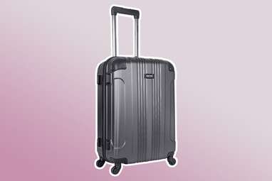 amazon luggage Kenneth Cole