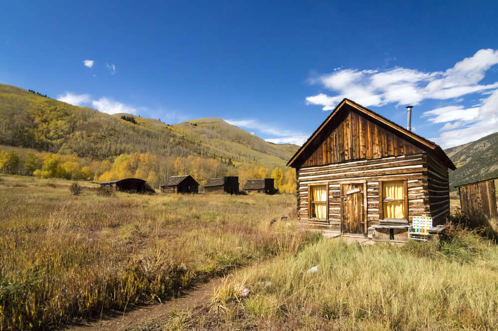 11 Ghost Towns in the U.S. You Can Still Visit Today