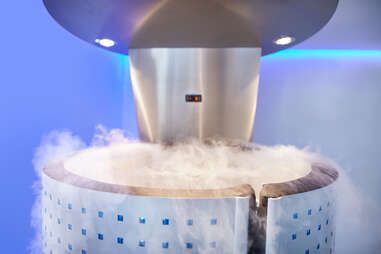 Cryotherapy capsule