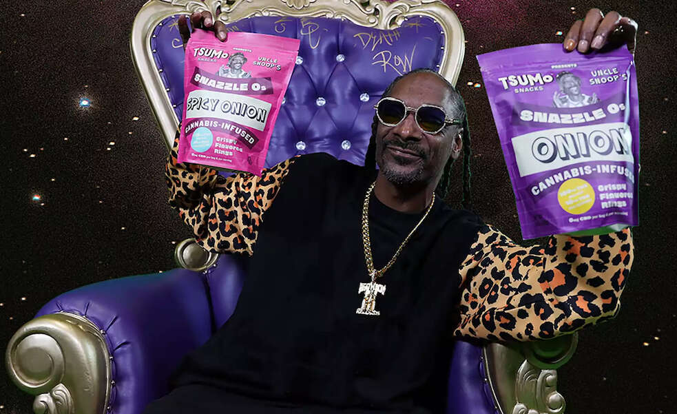 Snoop Dogg Releases Weed-Infused Crispy Onion Chips, Snazzle O's