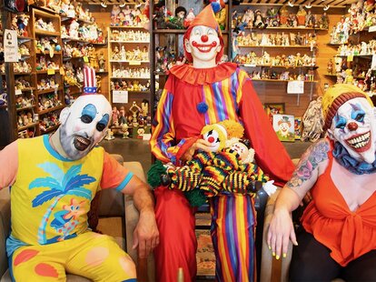 Clown Motel