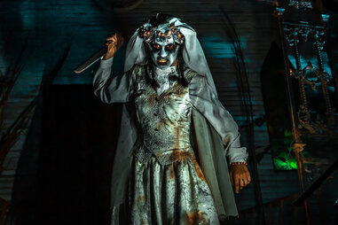 Bates Motel & Haunted Hayride