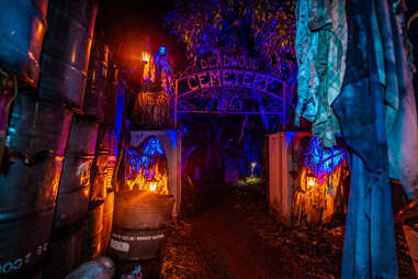 scary places to visit in october