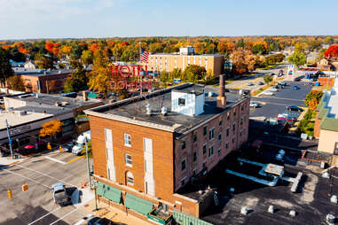 aerial view of hotel doherty, clare, michigan