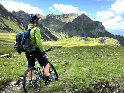 New online bicycle gear