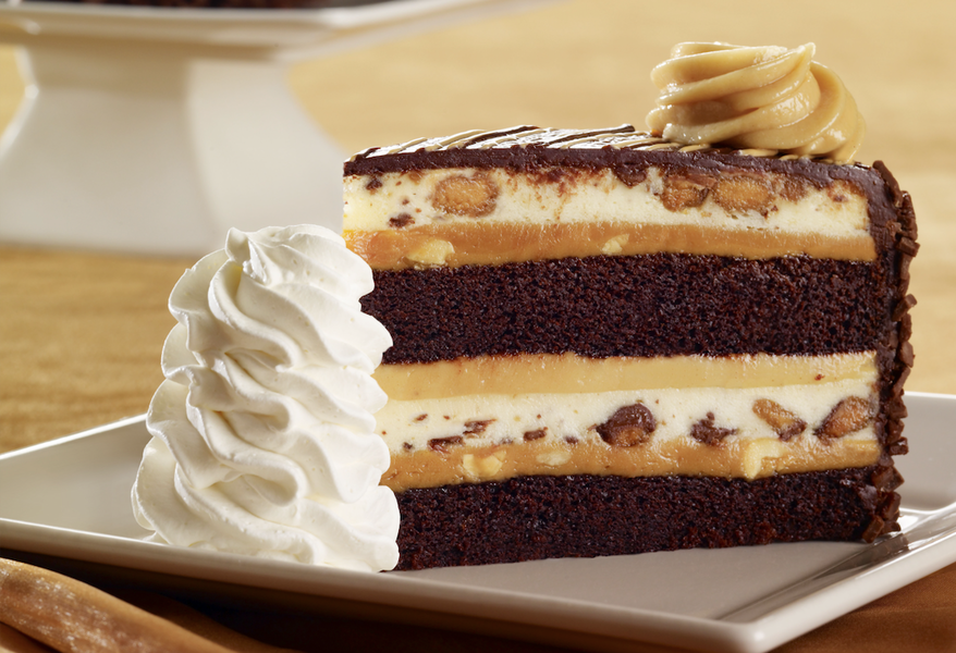 The Cheesecake Factory Offers Free Cheesecake Deal This Week - Thrillist