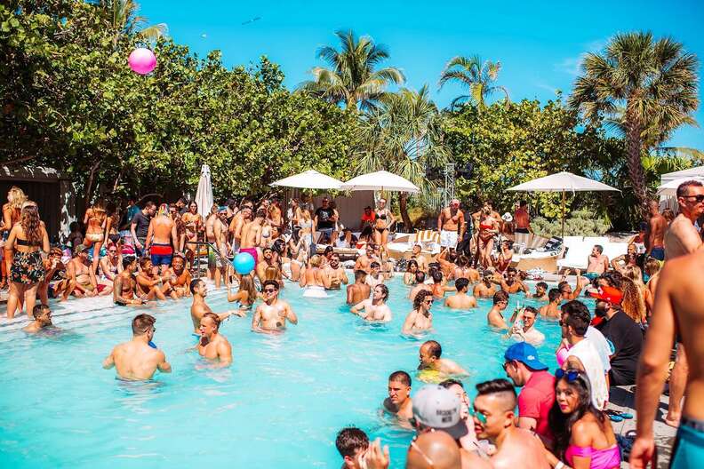 Beach Bar & Beach Club - SLS Pool Party Miami, SLS Pool Party, Miami Beach,  14 March