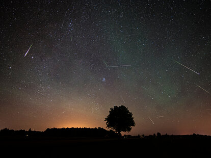 Taurid meteor shower 2022