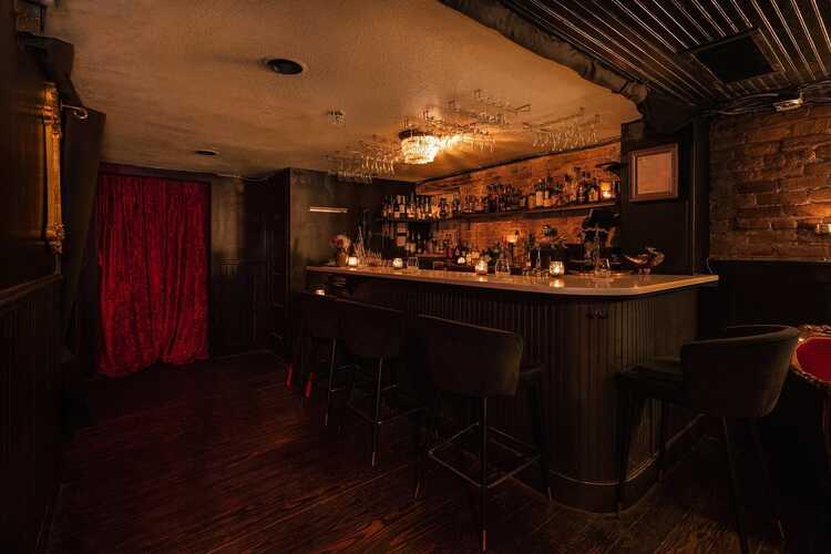 Best 6th Street Austin Bars Places To