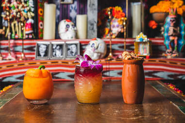 Cocktails at Coctelería de los Muertos
