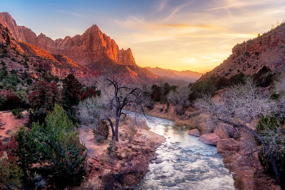 Best Places to Visit in Nevada: Scenic & Beautiful Day Trip Ideas -  Thrillist