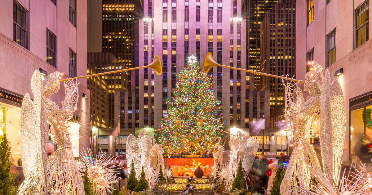 Rockefeller Center's 2022 Christmas tree arrives in New York City – New York  Daily News