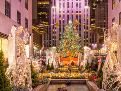Take a Look at This Year's Rockefeller Center Christmas Tree - Thrillist