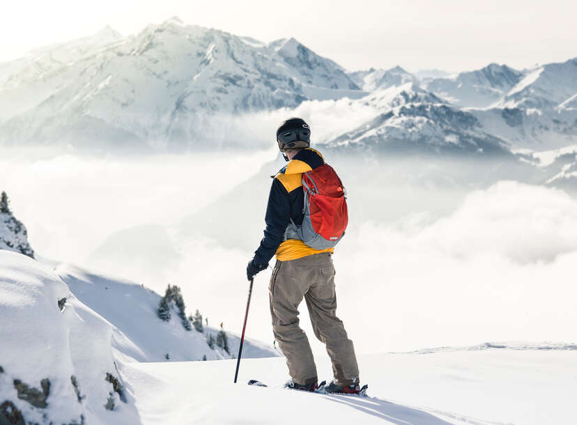 13 Essentials You Need to Pack for a Ski Trip - The Globetrotting Teacher