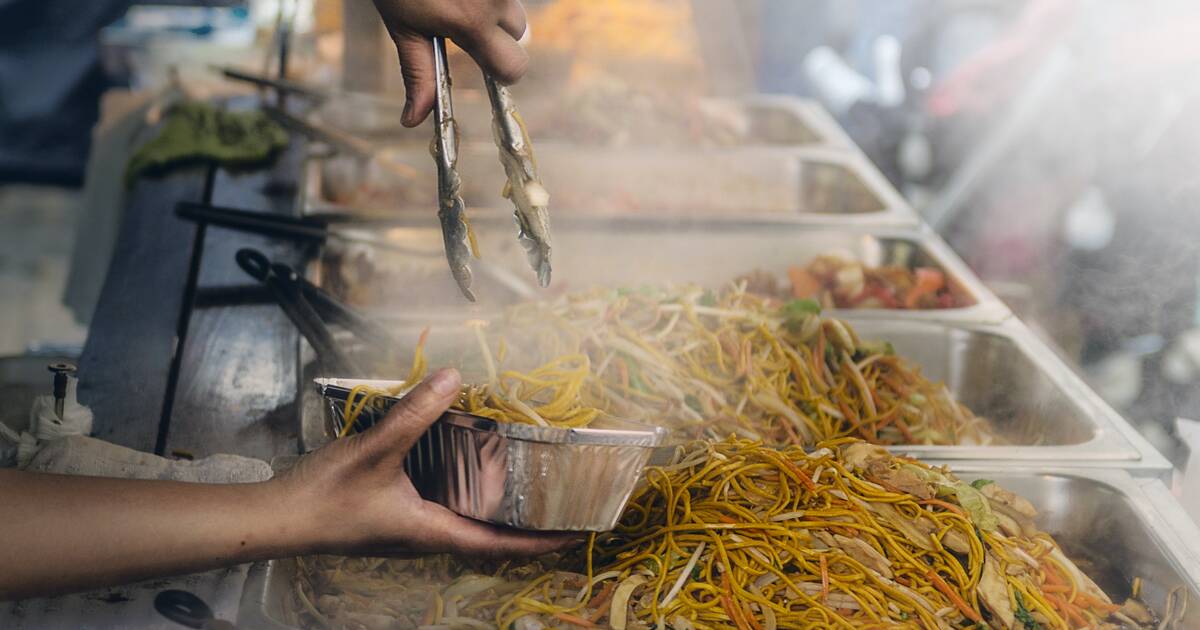 At Joe's Steam Rice Roll, Springy Noodles With a Loyal Following - The New  York Times