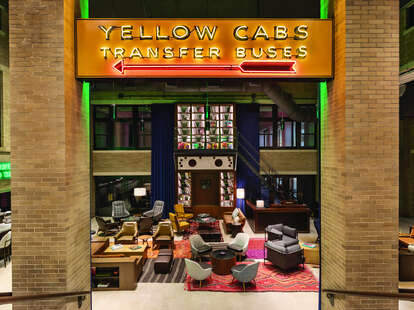 The Central Station Hotel lounge