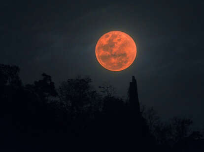 how to watch total lunar eclipse