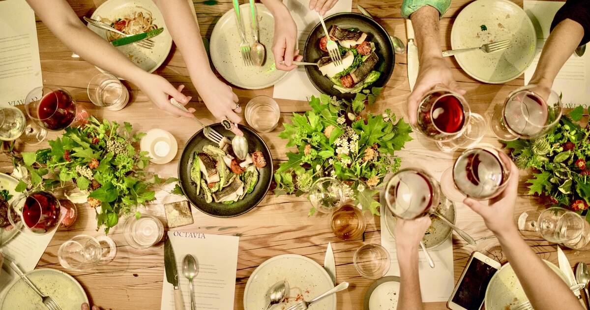 How To Host a Modern Dinner Party - Eater