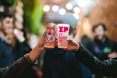 people cheersing glasses