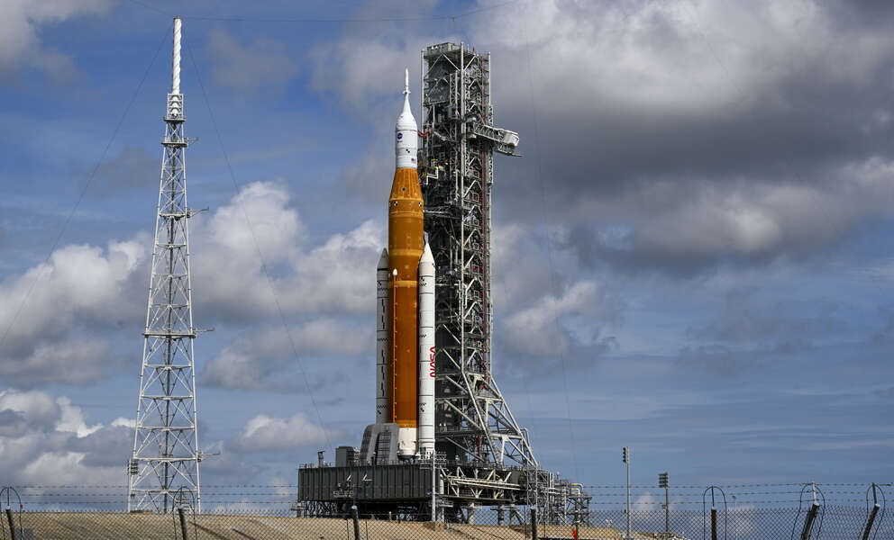 NASA TV Streams Artemis Mission Rocket Launch - Thrillist