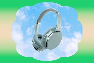 best gifts for solo travelers