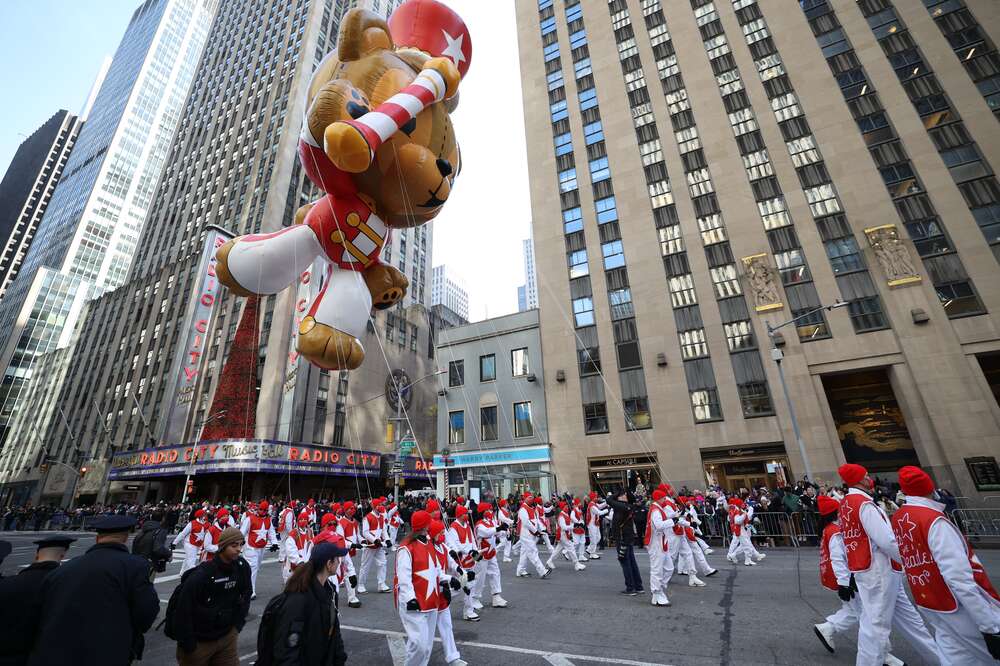 What's on TV Thursday: Thanksgiving day parade; NFL Football - Los