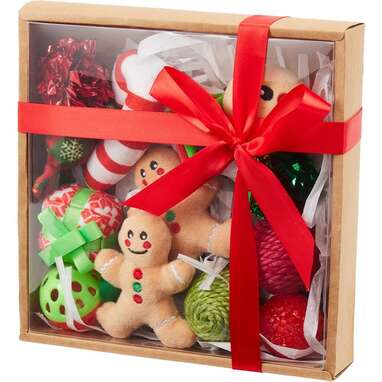 Get a bit of everything: Frisco Holiday Festive Red Variety Pack