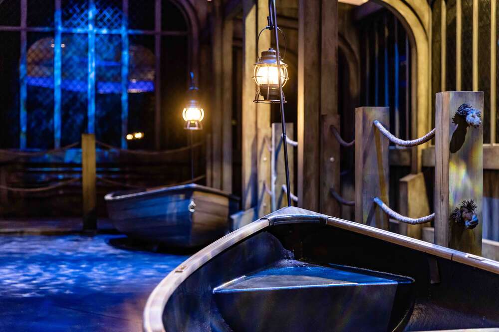 Enjoy Butterbeer & Themed Photo Ops At Lincoln Park's Harry Potter Pop-Up  Bar - Secret Chicago