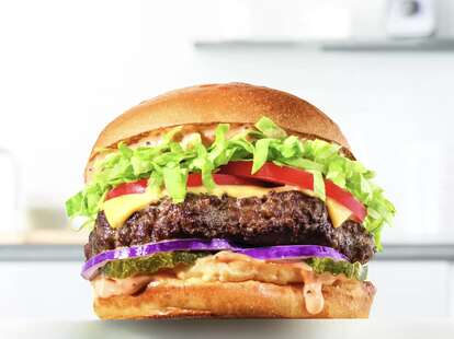 Arby's Wagyu Steakhouse Burger Is Returning to Menus Nationwide - Thrillist