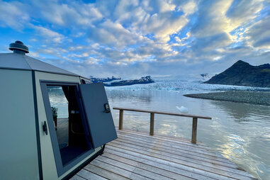 northern lights igloo