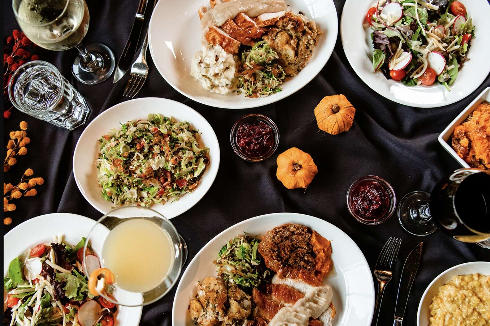 Every Chain Restaurant Open on Thanksgiving This Year - Thrillist Australia