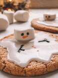 melted snowman sugar cookie 