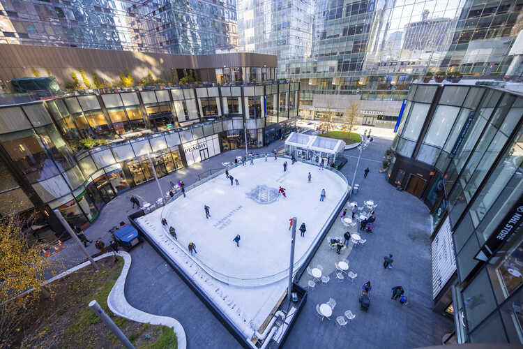 Here's Your Ultimate Guide To Outdoor Ice Rinks In L.A.
