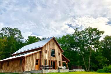 Barn Home - Solar! - Music Studio, Views & Hot Tub