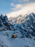 Savor Alaska’s Grandeur at This Ultra-Remote Bar Worth Traveling For