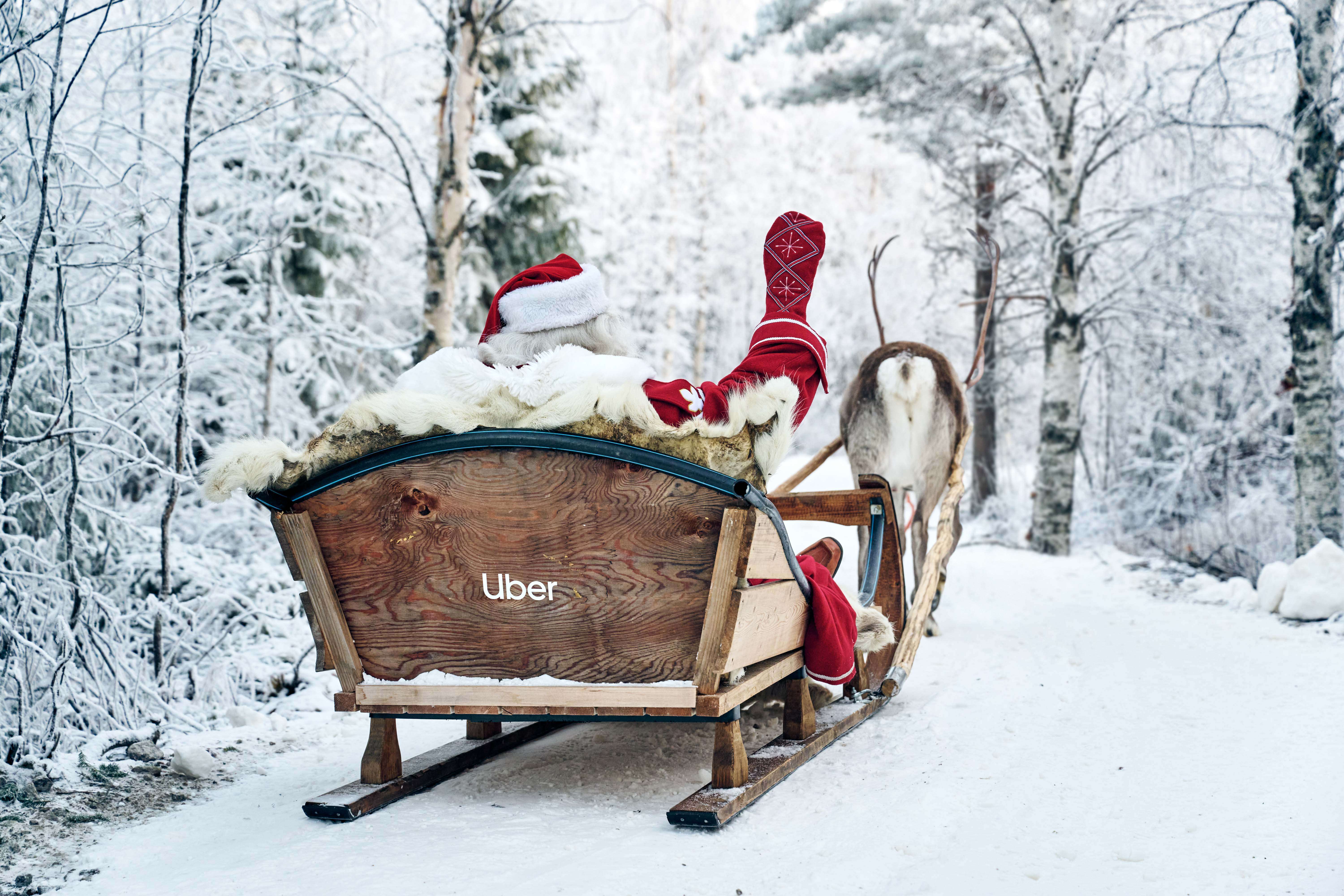 Here’s How to Book a Free Reindeer Ride with Uber Sleigh